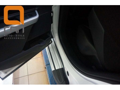 Пороги алюминивые Brilliant Silver Турция для Land Rover Discovery Sport 2014-2021